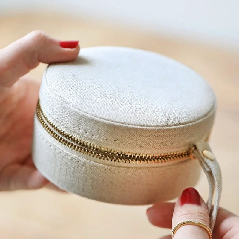 Round Natural Linen Jewelry Case