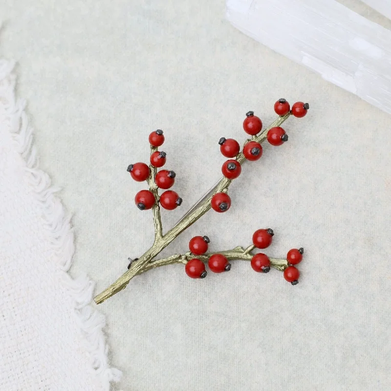 Winterberry Brooch