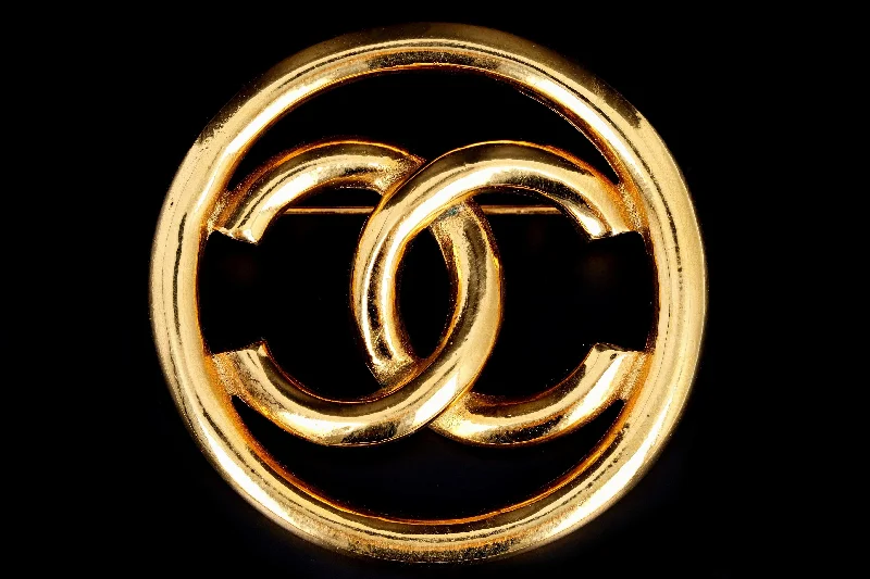 Vintage Chanel Gold Plated CC Brooch