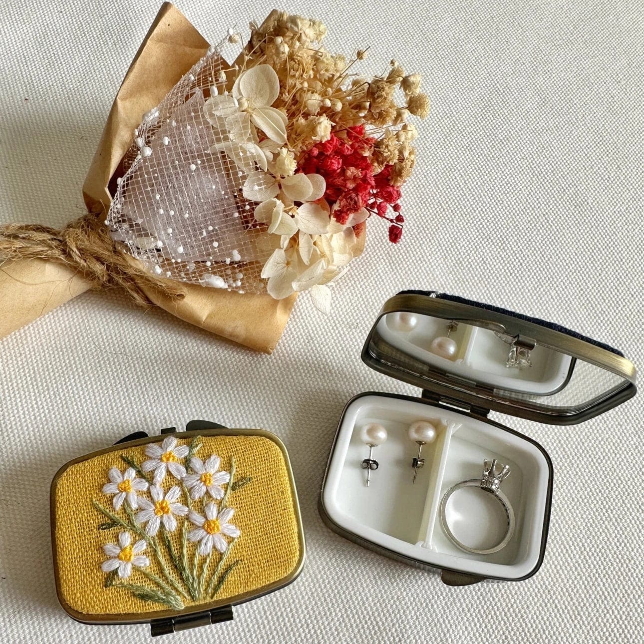 Floral Embroidered Rectangle Mini Jewelry Box - Daisy Garden