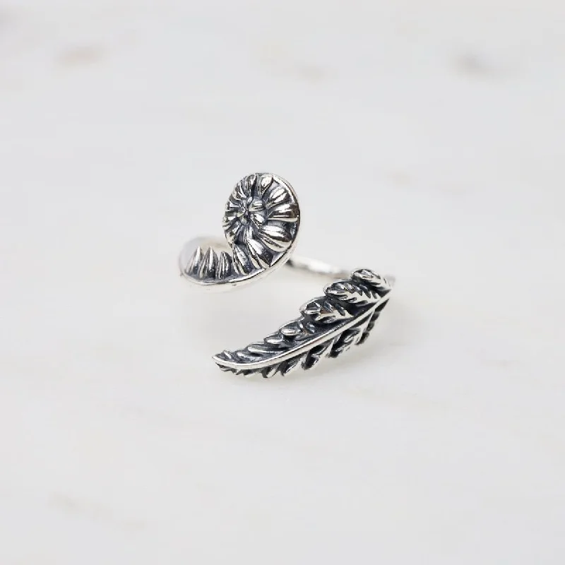 Double Fern Adjustable Ring