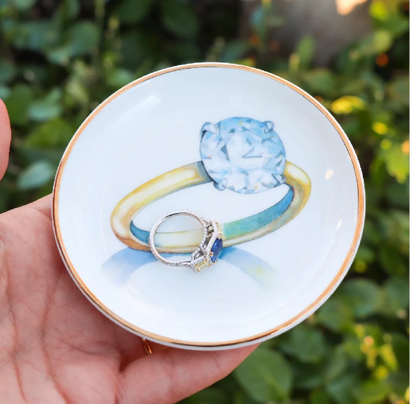 Solitaire Porcelain Ring Dish