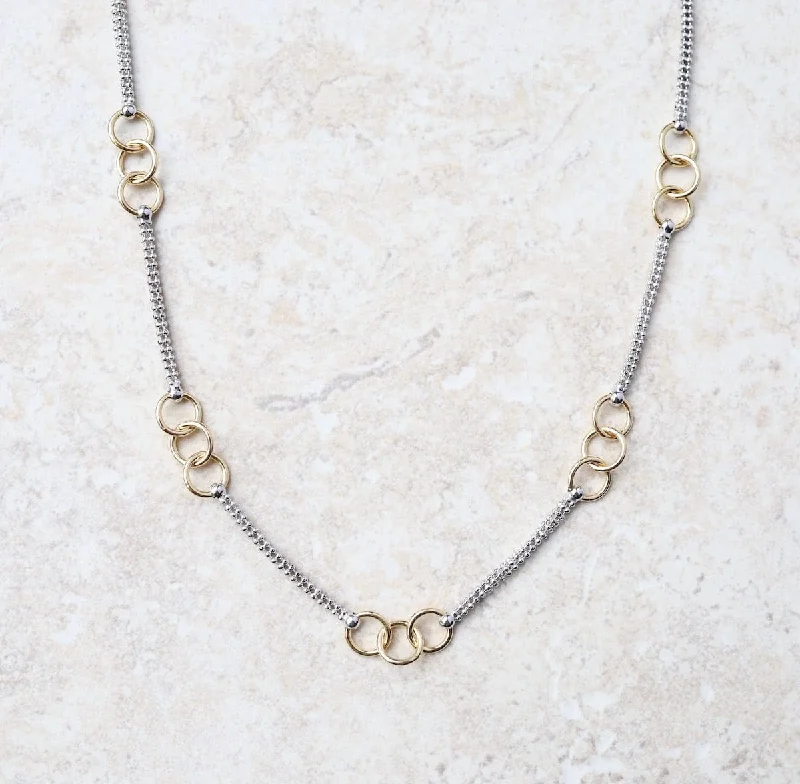 Chain & Circles Necklace