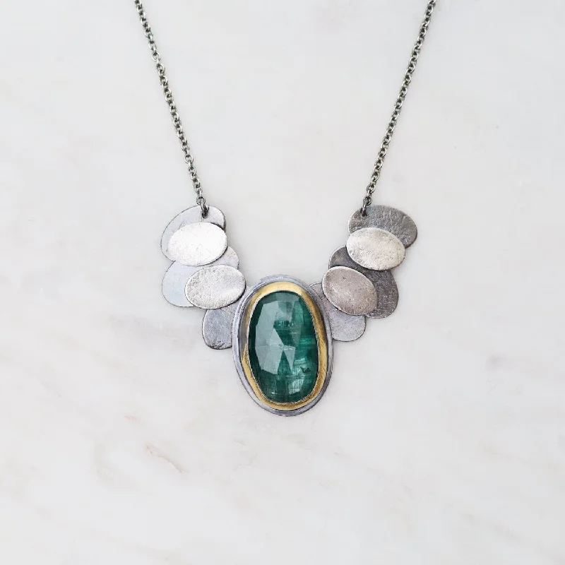 Green Kyanite Oval Pivot Necklace