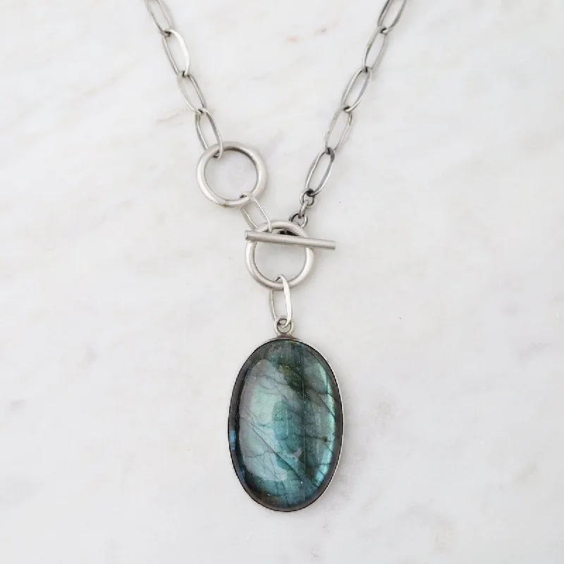 Oval Cabochon Labradorite Toggle Necklace